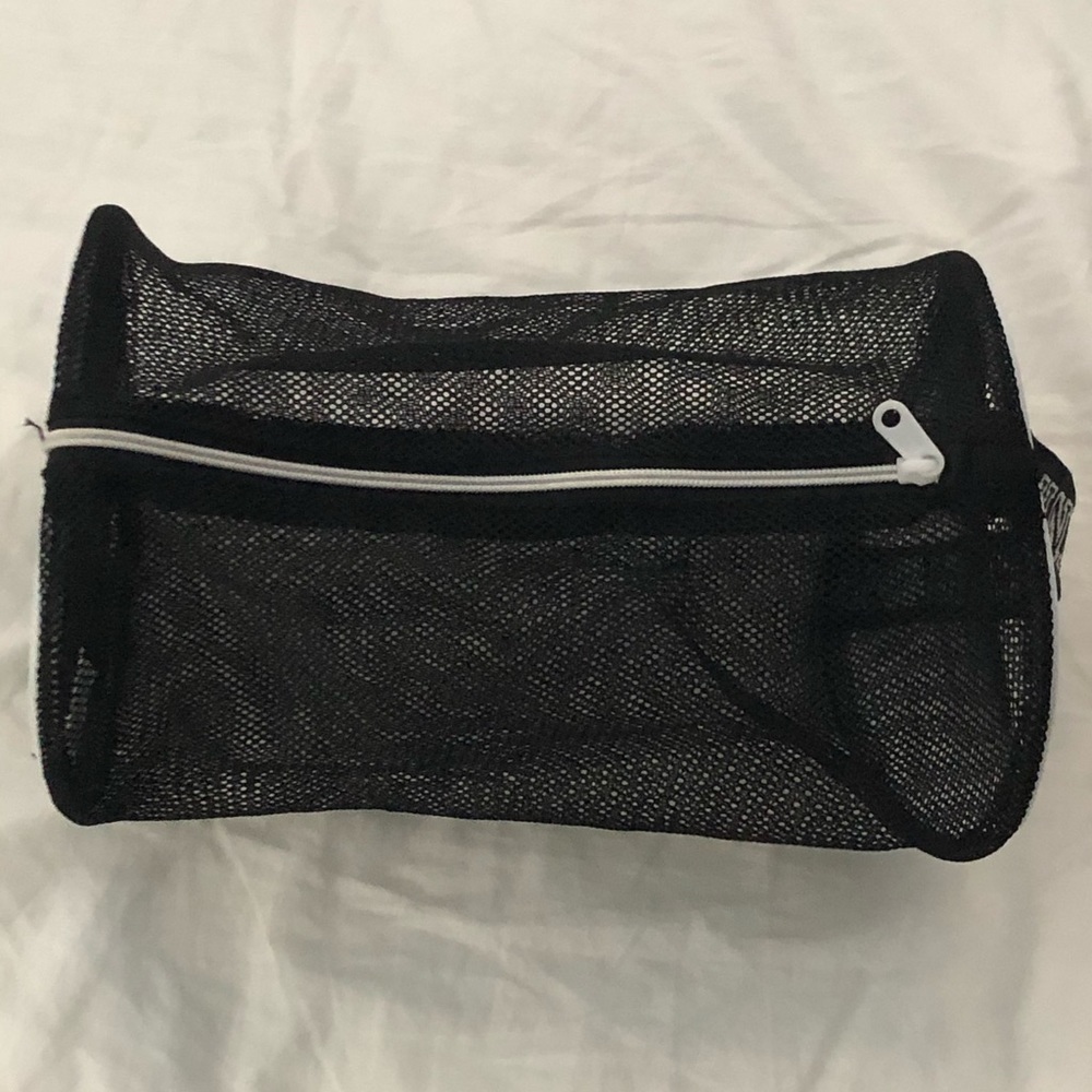 NWT PINK by Victoria’s Secret Makeup Case